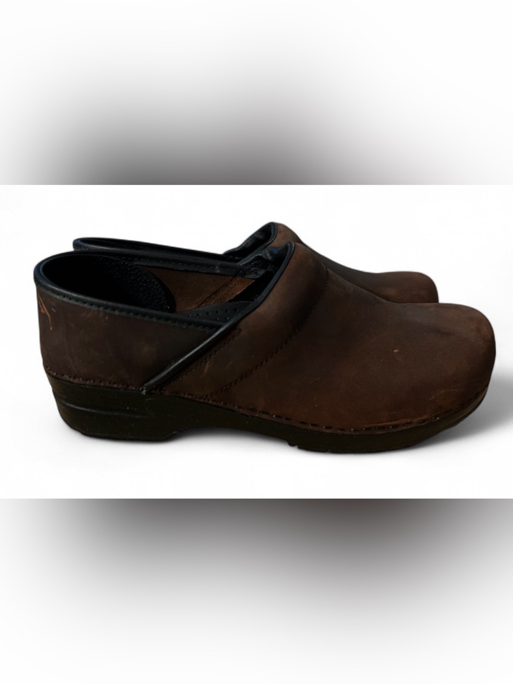 Dansko Men’s BROWN OILED Professional Clogs Size 45